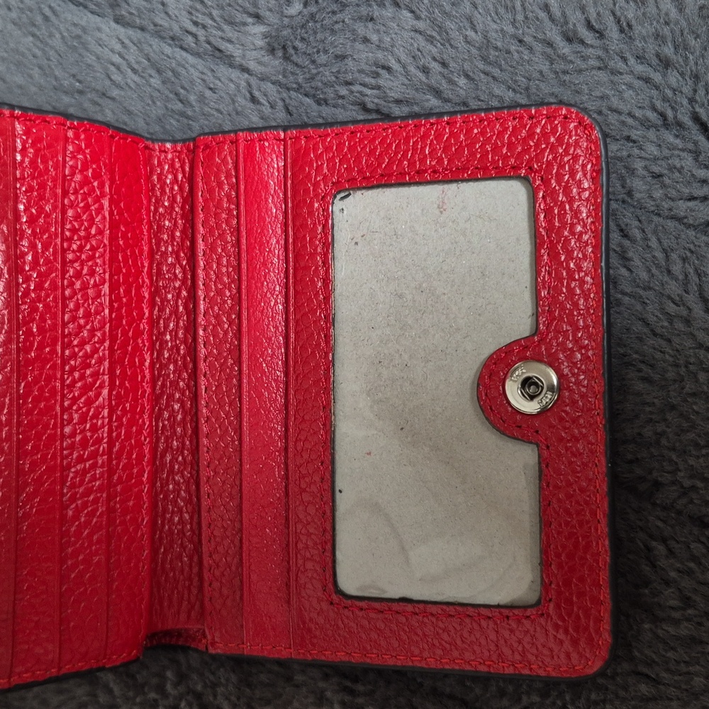 NWOT Leather Small Red Wallet! - Picture 3 of 11
